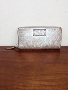 Kate Spade New York Rose Gold Wellesley Neda Metallic Leather Wallet